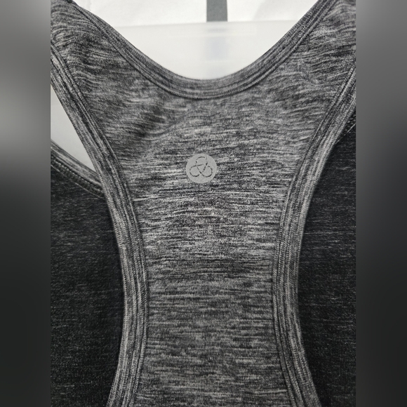 Zella Tank - Picture 4 of 5